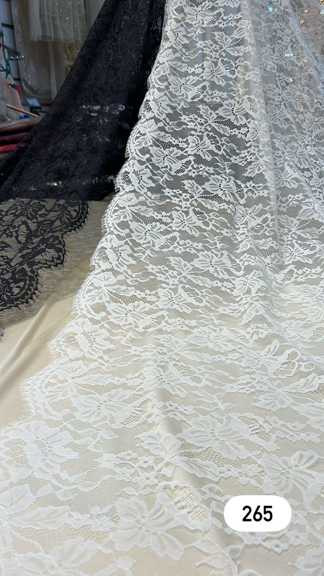 موجود در دو رنگ مشکی و سفید